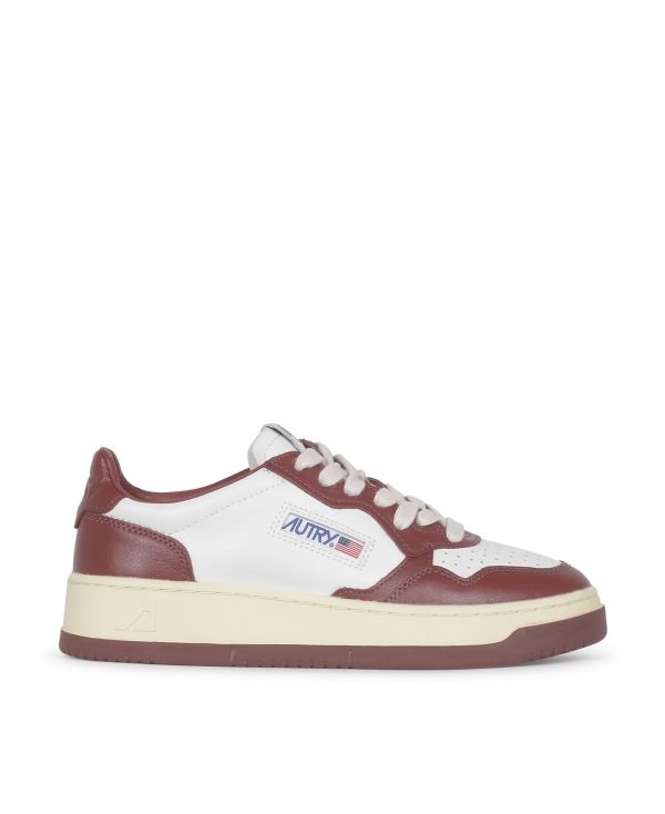 Medalist sneakers in white/red leather