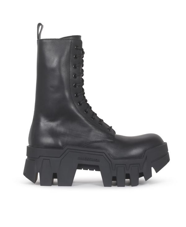 BULLDOZER LACE-UP BOOT FOR WOMEN IN BLACK