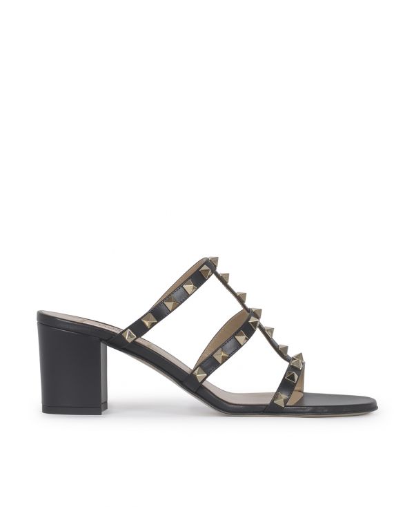 Rockstud sandals in calf leather