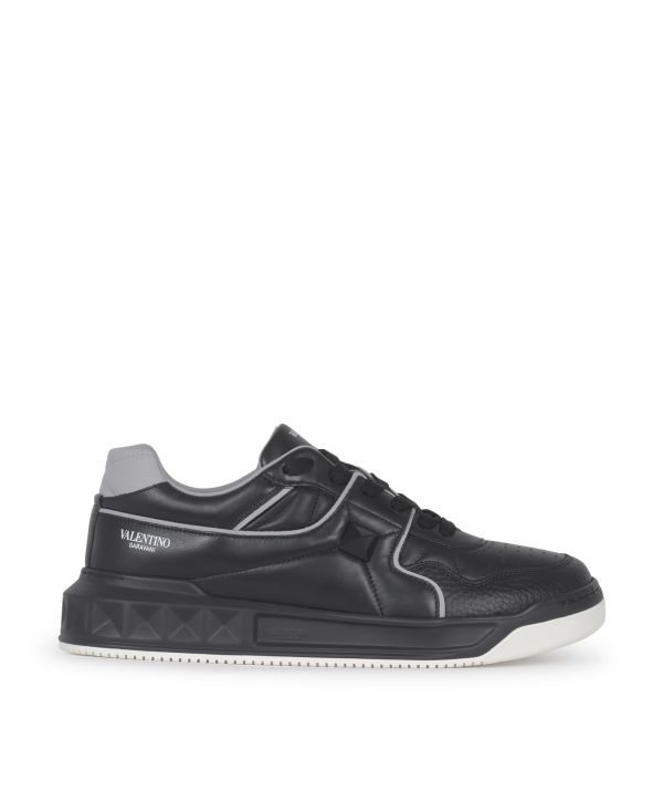 One stud low-top nappa sneaker black and grey