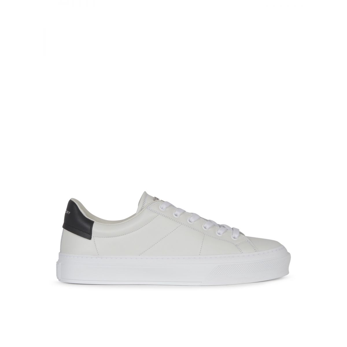 GIVENCHY - Sneakers Ciity sport in smooth calfskin leather.